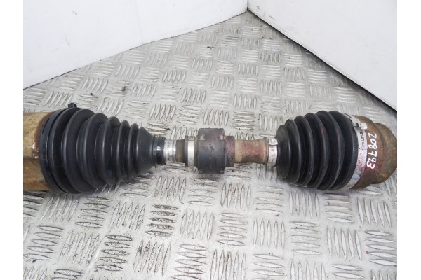 Transmision delantera izquierda, Dodge Caliber (Pm) S 2007