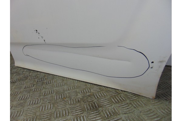 Puerta trasera izquierda, Toyota Corolla Verso (R1) 2.2 D-4D Luna 2008