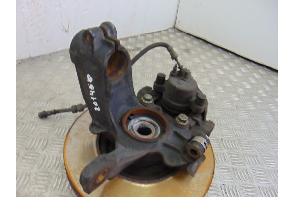 Mangueta delantera izquierda, Ford Focus Berlina (CB8) Trend 2011