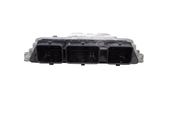 Centralita motor uce, Citroen C4 Berlina Collection 2006, 9662670780