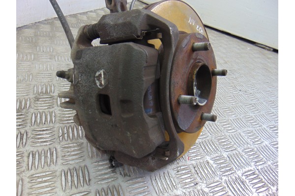 Mangueta delantera izquierda, Nissan NV200 /Evalia (M20/M) Kombi Comfort 2010