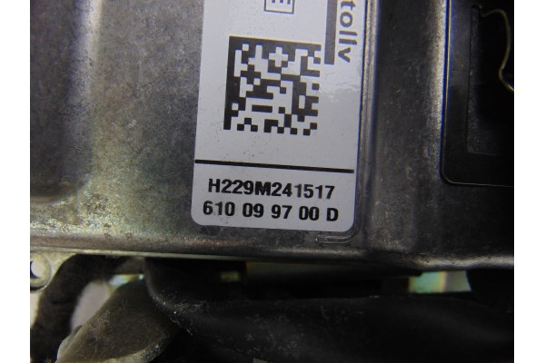 Cinturon seguridad delantero derecho, Mercedes-benz Clase C (Bm 204) Berlina C 180 Kompressor (204.046) 2008, 615275000