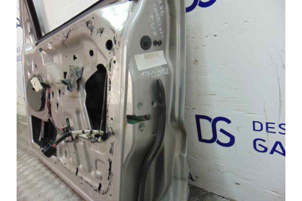 Puerta delantera derecha, Jeep Grand Cherokee (Wj/wg) 2.7 CRD Laredo 2002