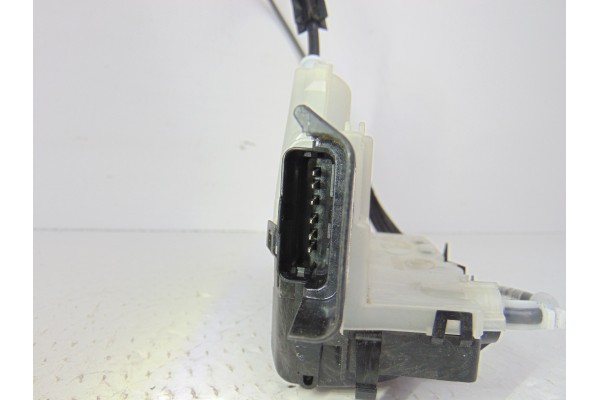 Cerradura puerta trasera izquierda, 261437