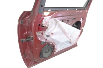 Puerta delantera derecha, Opel Zafira B Cosmo 2005, GRANATE