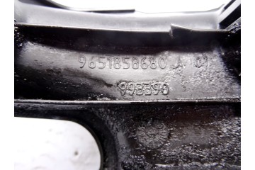 Colector admision, Ford Focus Berlina (Cap) Ambiente (D) 2006, 9651858680