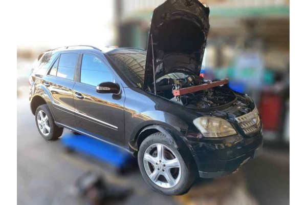 Mercedes-Benz Clase ML (BM 164) 320 CDI 4M Edition 10 2007 para piezas | Desguace Gandia SL