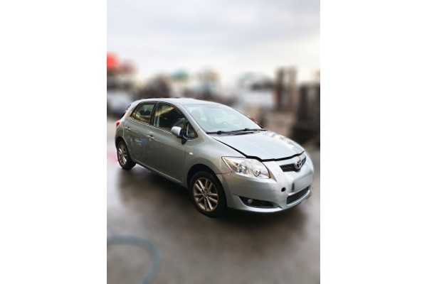 Toyota Auris (E15) Luna 2008 para piezas | Desguace Gandia SL