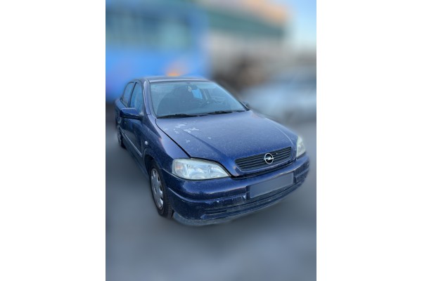 Opel Astra G Berlina Club 2000 para piezas | Desguace Gandia SL