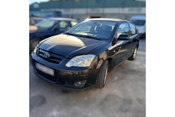 Toyota Corolla (E12) 2.0 D-4D Sol Berlina 2004 para piezas | Desguace Gandia SL