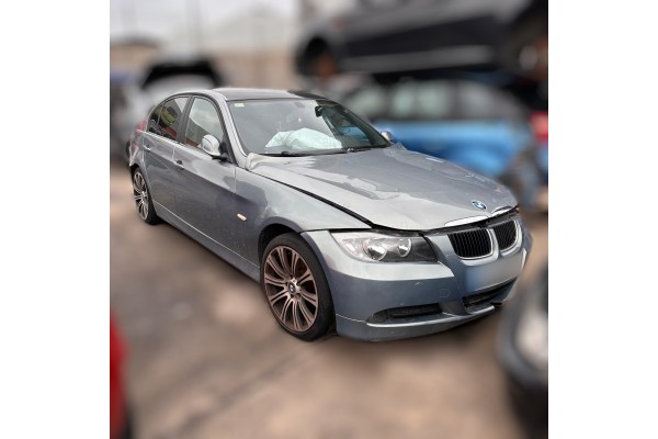 BMW Serie 3 Berlina (E90) 320D 2005 para piezas | Desguace Gandia SL