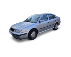 Skoda Octavia Berlina (1U2) 1.6 GLX 1998 para piezas | Desguace Gandia SL