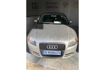 Audi A4 Berlina (8E) 2.0 TDI 16V 2007 para piezas | Desguace Gandia SL