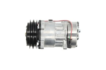 Air conditioning compressor THERMOTEC KTT090062 RVI MAGNUM PREMIUM 04 96