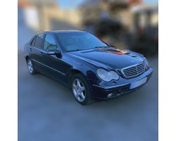 Mercedes-Benz Clase C (BM 203) Berlina 220 CDI (203.006) 2002 para piezas | Desguace Gandia SL