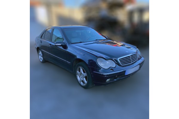 Mercedes-Benz Clase C (BM 203) Berlina 220 CDI (203.006) 2002 para piezas | Desguace Gandia SL