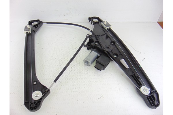 Elevalunas delantero derecho, Peugeot 5008 Active 2017, 9840196880