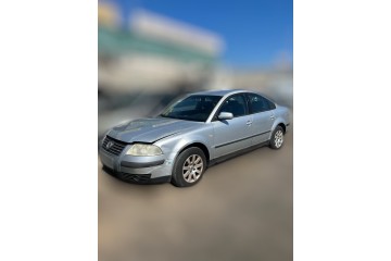 Volkswagen Passat Berlina (3B3) Advance 2003 para piezas | Desguace Gandia SL
