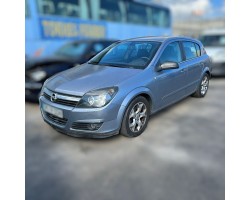 Opel Astra H Berlina Cosmo 2004 para piezas | Desguace Gandia SL