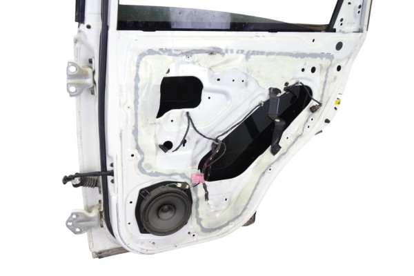 Puerta trasera derecha, Ssangyong Actyon 200 Xdi 2010
