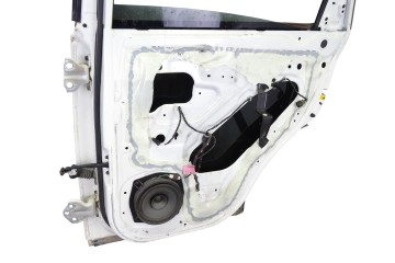 Puerta trasera derecha, Ssangyong Actyon 200 Xdi 2010
