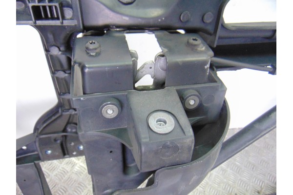 Panel frontal, Bmw Serie X3 (E83) 2.0d 2005