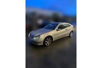 Mercedes-Benz Clase C (BM 203) Sportcoupe C 220 CDI (203.706) 2004 para piezas | Desguace Gandia SL