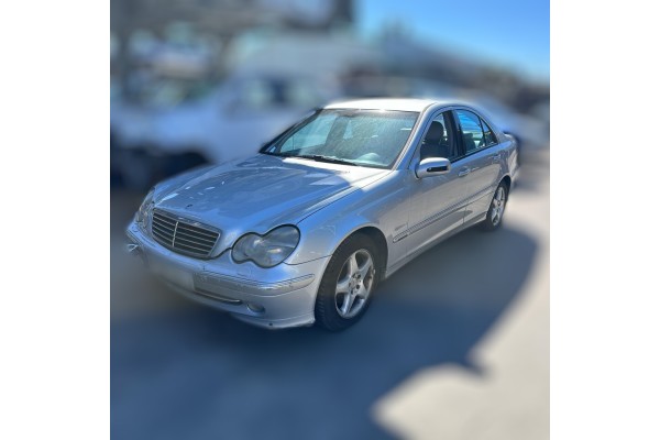 Mercedes-Benz Clase C (BM 203) Berlina 270 CDI (203.016) 2001 para piezas | Desguace Gandia SL