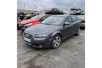 Audi A3 Sportback (8PA) 2.0 TDI Ambiente 2004 para piezas | Desguace Gandia SL
