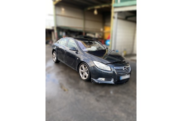 Opel Insignia Berlina Cosmo 2010 para piezas | Desguace Gandia SL
