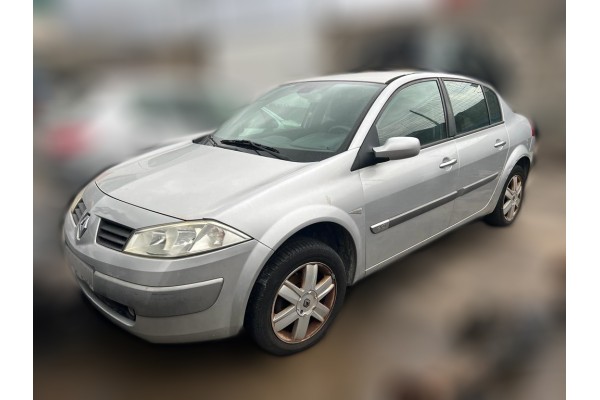 Renault Megane II Classic Berlina Confort Authentique 2005 para piezas | Desguace Gandia SL