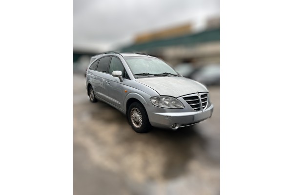 Ssangyong Rodius Xdi Limited 2005 para piezas | Desguace Gandia SL