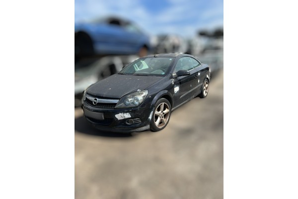 Opel Astra H Twin TOP Enjoy 2006 para piezas | Desguace Gandia SL