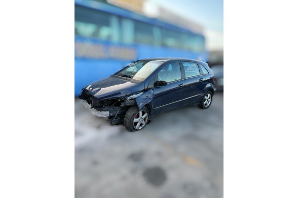 Mercedes-Benz Clase B (BM 245) 200 (245.233) 2008 para piezas | Desguace Gandia SL