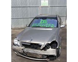 Mercedes-Benz Clase C (BM 203) Berlina 2005 para piezas | Desguace Gandia SL