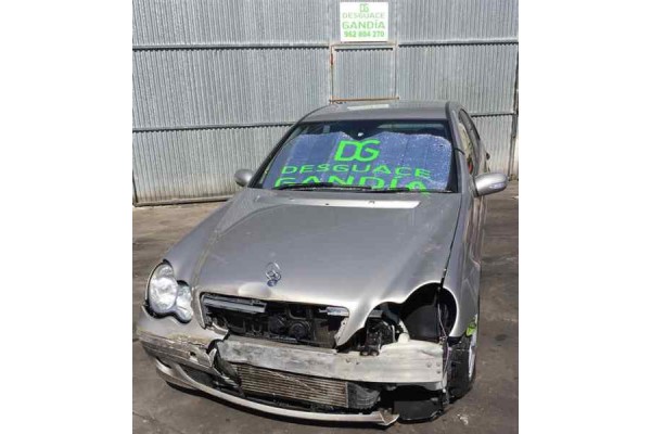 Mercedes-Benz Clase C (BM 203) Berlina 2005 para piezas | Desguace Gandia SL