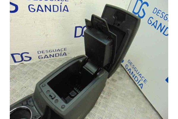 7S71A045A20AX APOYABRAZOS CENTRAL FORD MONDEO SPORTBREAK (CA2) Ambiente 2008 7S71A045A20AX 187132 FORD - 9