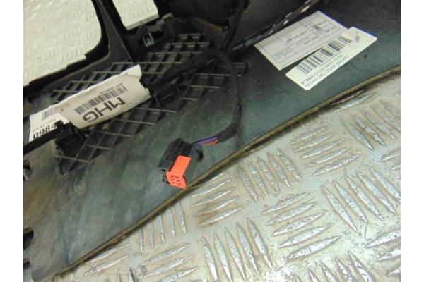 7S71A045A20AX APOYABRAZOS CENTRAL FORD MONDEO SPORTBREAK (CA2) Ambiente 2008 7S71A045A20AX 187132 FORD - 12