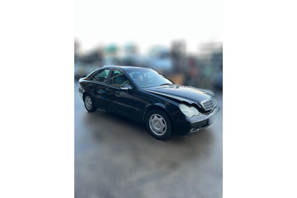 Mercedes-Benz Clase C (BM 203) Berlina 220 CDI (203.006) 2004 para piezas | Desguace Gandia SL