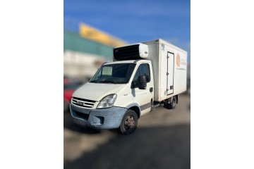 Iveco Daily Furgón Caja Cerrada Gran Espacio 35C... Batalla 3300 2007 para piezas | Desguace Gandia SL