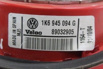 Piloto trasero derecho interior, Volkswagen Golf V (1K1)(10.2003) Highline 2005, 1K6945094G