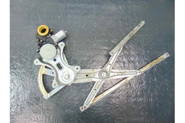 Elevalunas trasero derecho, Toyota Corolla Verso (R1) 2.0 D-4D Sol 2004, 69830-0F020