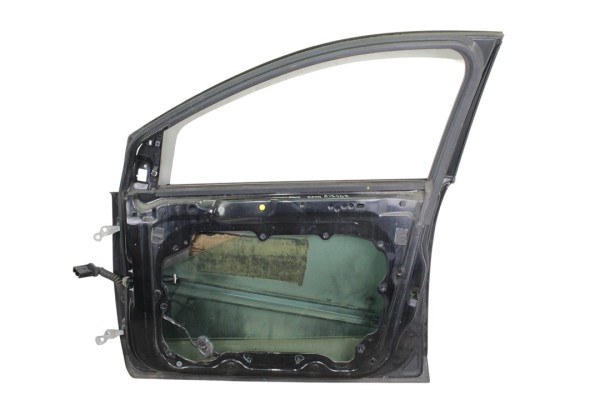 Puerta delantera derecha, Ford Focus Berlina (Cap) Trend 2005