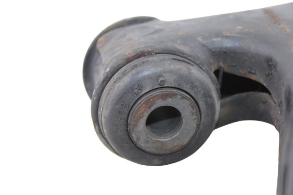 Brazo suspension inferior delantero izquierdo, Ford Focus Berlina (Cap) Trend 2005