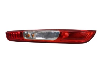 Piloto trasero izquierdo, Ford Focus Berlina (Cap) Trend 2005