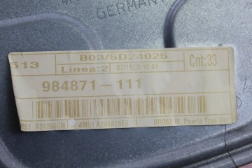 Elevalunas trasero derecho, Ford Focus Berlina (Cap) Trend 2005
