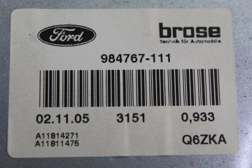 Elevalunas delantero derecho, Ford Focus Berlina (Cap) Trend 2005