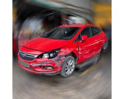 Opel Astra K Berlina 5P Dynamic 2018 para piezas | Desguace Gandia SL