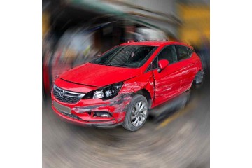 Opel Astra K Berlina 5P Dynamic 2018 para piezas | Desguace Gandia SL