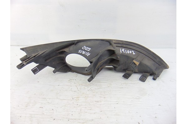 Rejilla paragolpes izquierda, Toyota Auris (E15) Luna 2008, 81482-02040